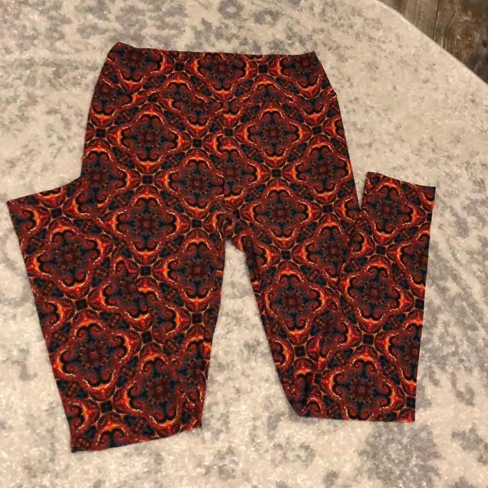 LuLaRoe kaleidoscope leggings